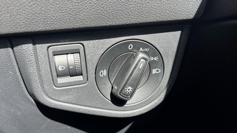 Volkswagen Polo 1.0 75 SE 5dr Petrol Hatchback